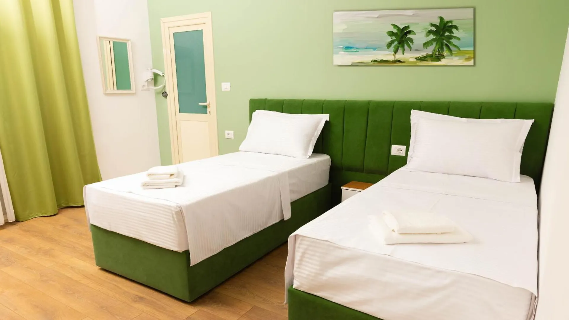 Hotel Vila Max Durres