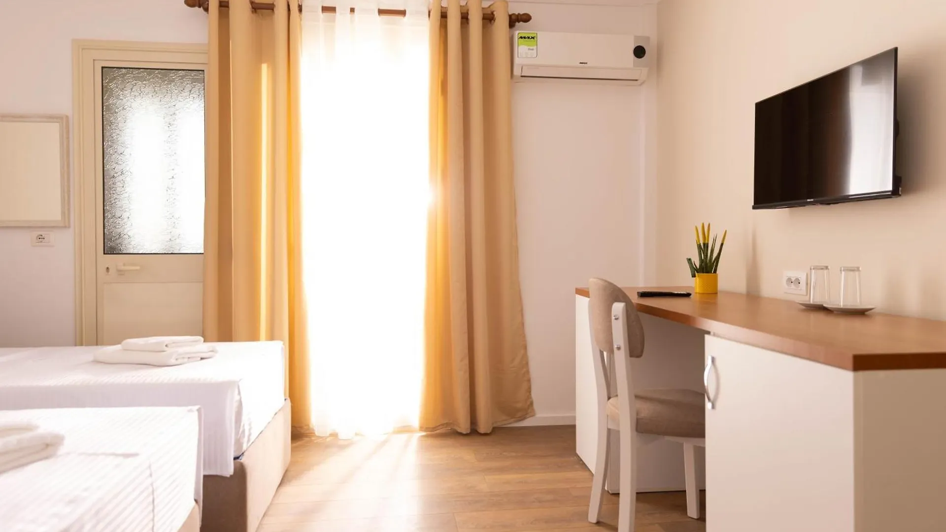 Hotel Vila Max Durres